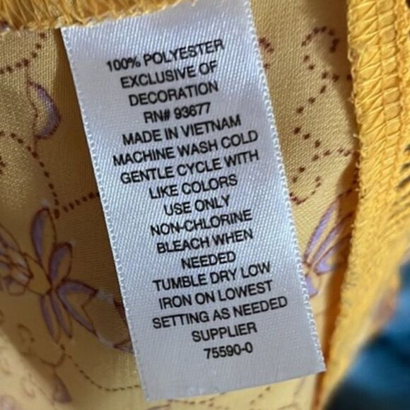 FINAL PRICE a.n.a Women's Mustard Yellow Sleeveless Peplum Top NWOT Large - Picture 7 of 7